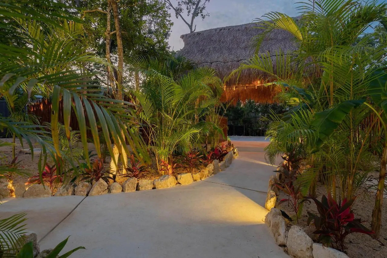 Suites At Treetops Tulum 0*,